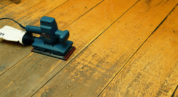 How to treat an unfinished hardwood floor - sanding