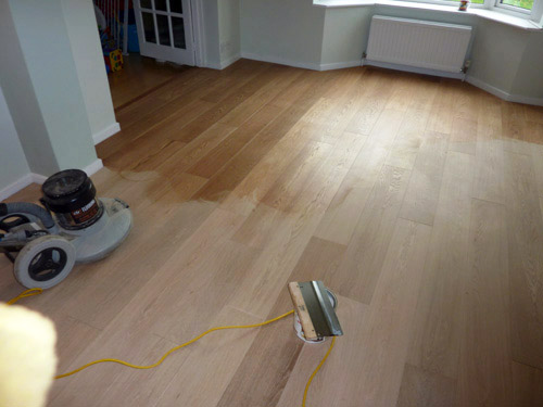 Can my wooden floor be re-finished - applying oil