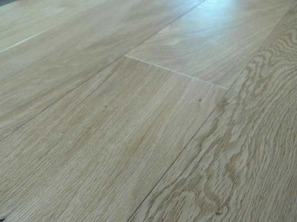 What is the difference between oil varnish and lacquer - lacquered oak flooring